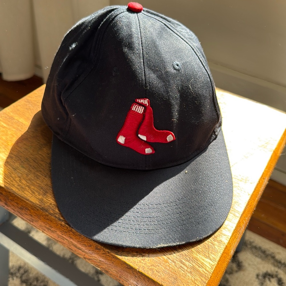 MLB Boston Red Sox NEW Ball Cap‎ Adjustable